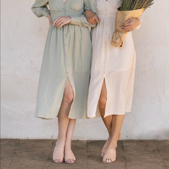 New Gabriella Button Midi Dress in Mint - Picture 2 of 10